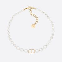 Dior 30 Montaigne Short Necklace Resin Pearls with Metal Gold