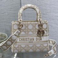 Medium Lady D-Lite Bag In Macrocannage Embroidery White/Gold