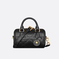 Dior Groove 17 Bag In Macrocannage Calfskin Black
