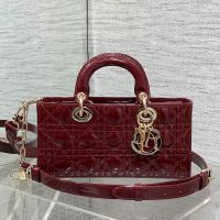 Medium Lady D-Joy Bag In Patent Cannage Calfskin Burgundy