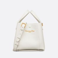 Small Dior Signature Bucket Bag In Grained Calfskin White