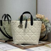 Dior Toujours Vertical Tote Bag In Macrocannage Calfskin White/Black