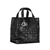 Dior Toujours Vertical Tote Bag In Macrocannage Crinkled Calfskin Black
