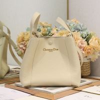 Medium Dior Signature Bucket Bag In Grained Calfskin White