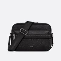 Small Dior Rider 2.0 Zipped Messenger In Dior Signature Grained Calfskin Black